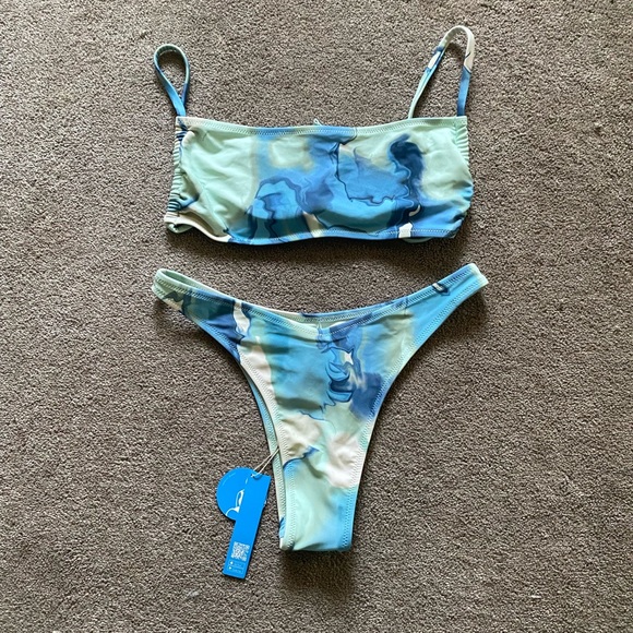 Cupshe Other - NWT Cupshe Tie Dye Bikini Set